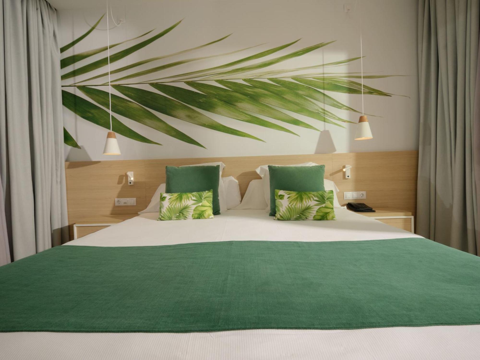 Juniorsuite med pooludsigt